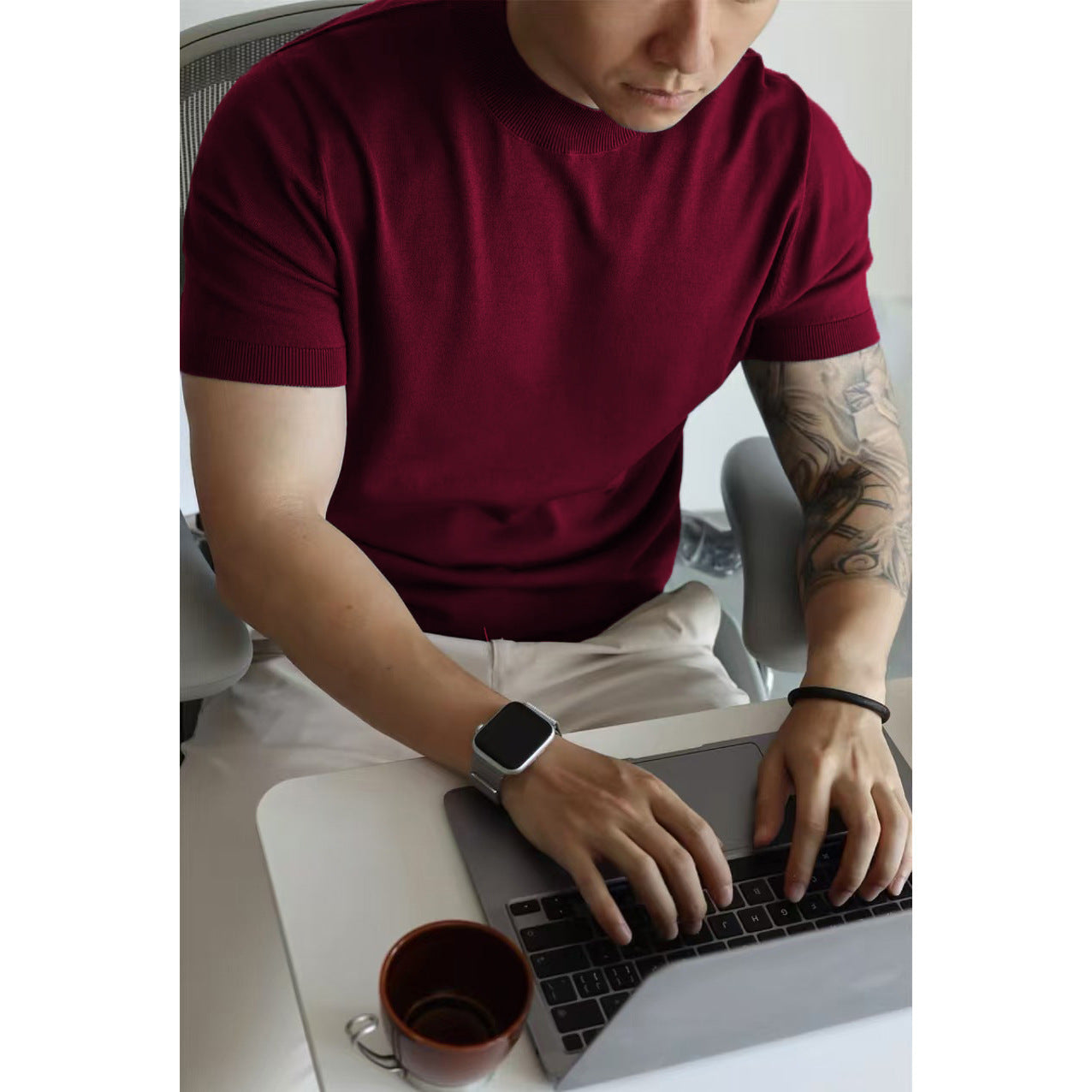 Knitwear Men's Solid Color Slim-fit Commute Breathable T-shirt